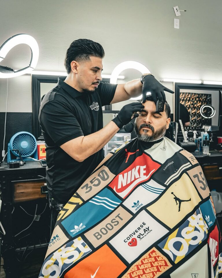 Barber-instructor-five-star-academy